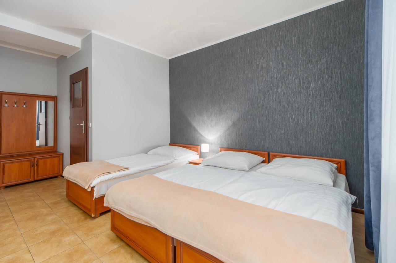 Awenturyn - Pokoje Apartamenty Noclegi Grzybowo Grzybowo  Esterno foto