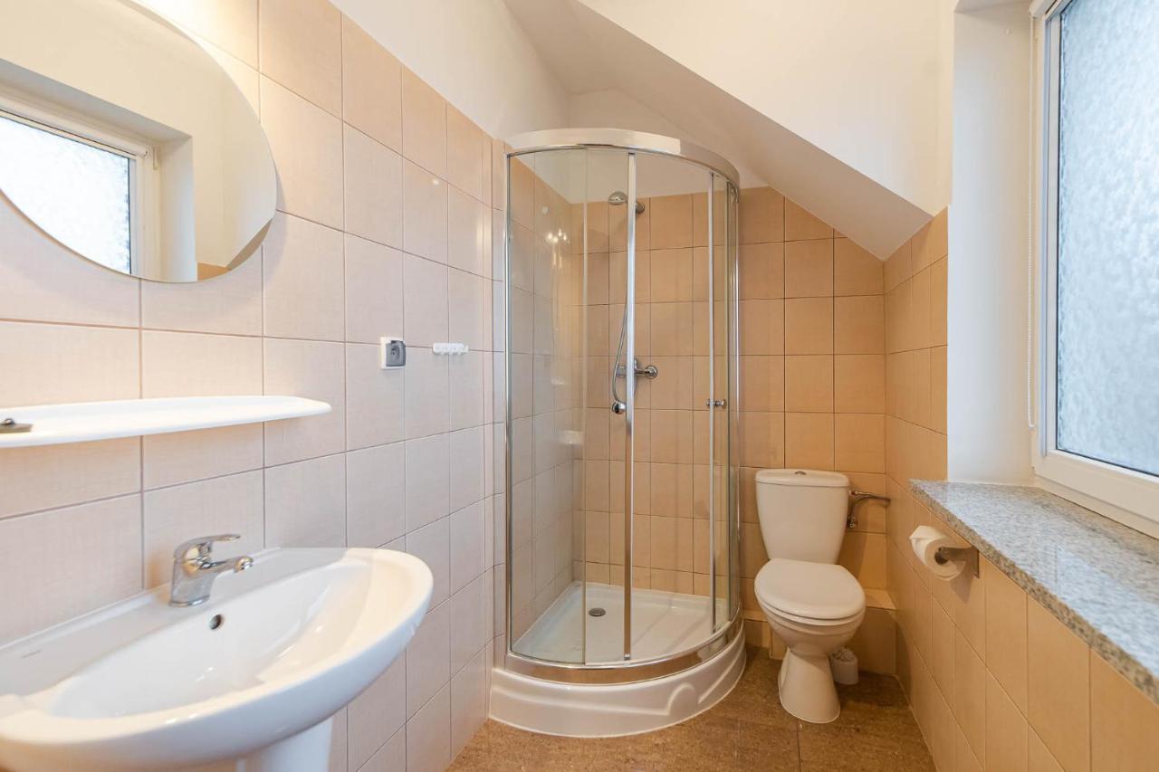 Awenturyn - Pokoje Apartamenty Noclegi Grzybowo Grzybowo  Esterno foto