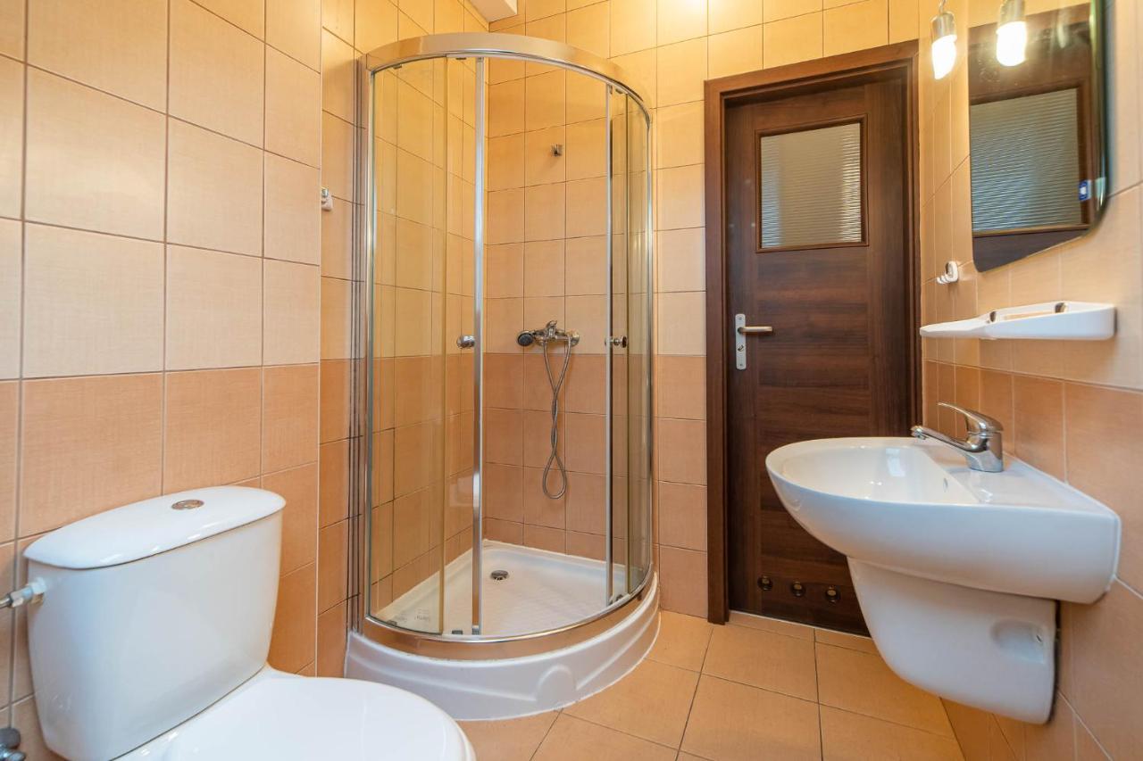 Awenturyn - Pokoje Apartamenty Noclegi Grzybowo Grzybowo  Esterno foto