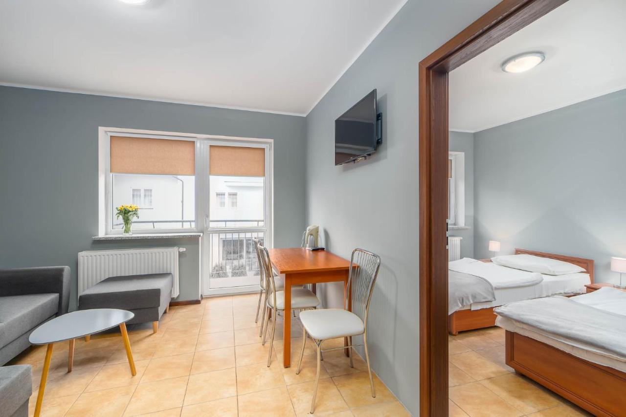 Awenturyn - Pokoje Apartamenty Noclegi Grzybowo Grzybowo  Esterno foto