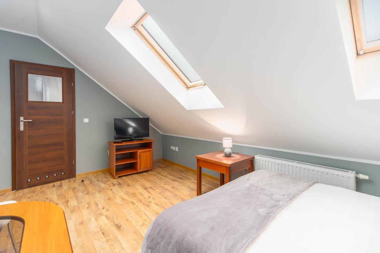 Awenturyn - Pokoje Apartamenty Noclegi Grzybowo Grzybowo  Esterno foto