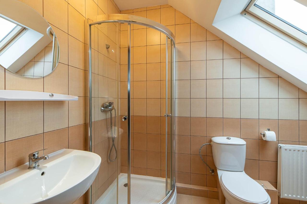 Awenturyn - Pokoje Apartamenty Noclegi Grzybowo Grzybowo  Esterno foto